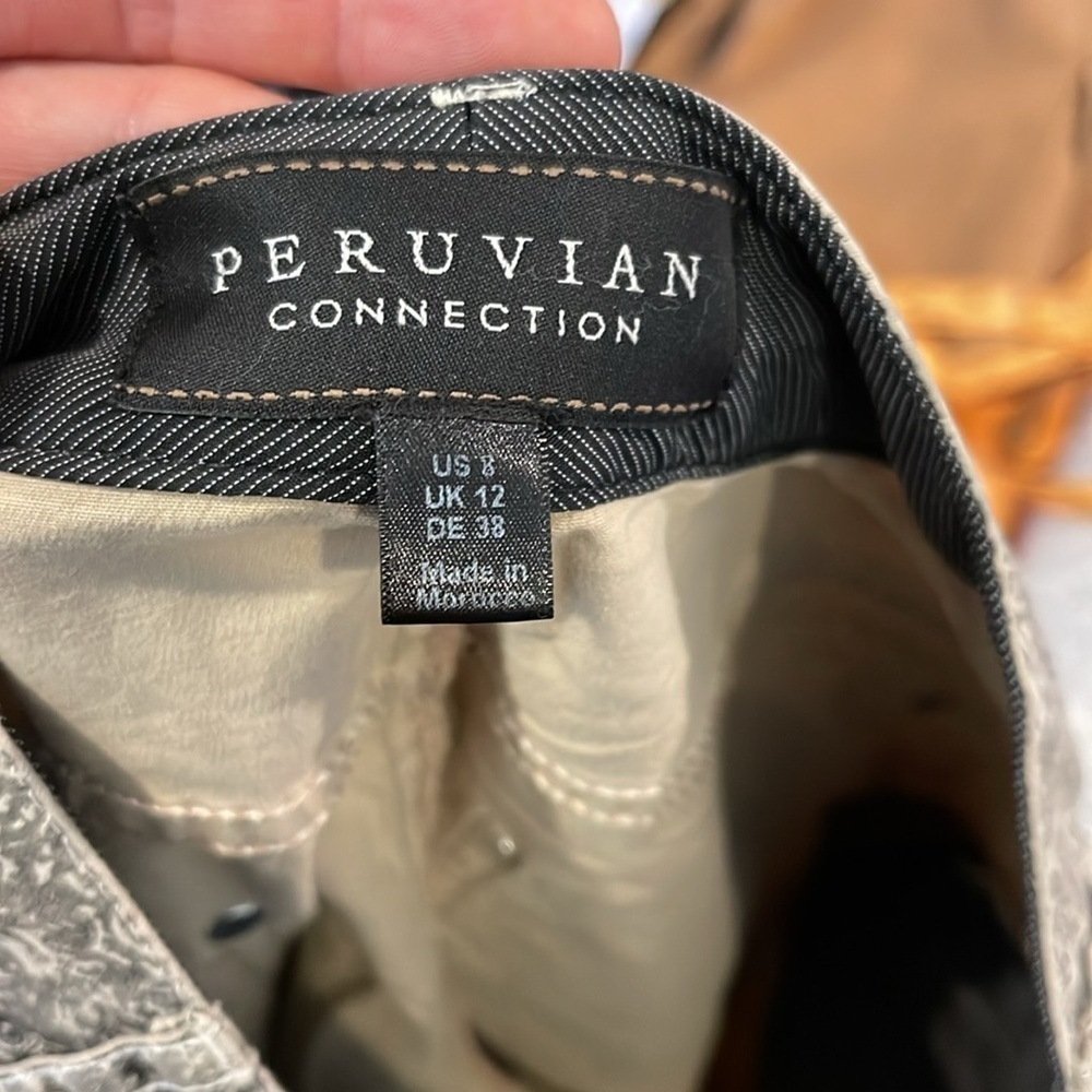 Peruvian Collection Floral Pants - Picture 7 of 9